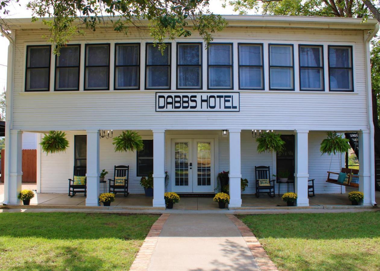 Dabbs Hotel Bed And Breakfast Llano Exterior photo